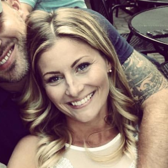 Meet your Posher, Melanie - Picture 1 of 1